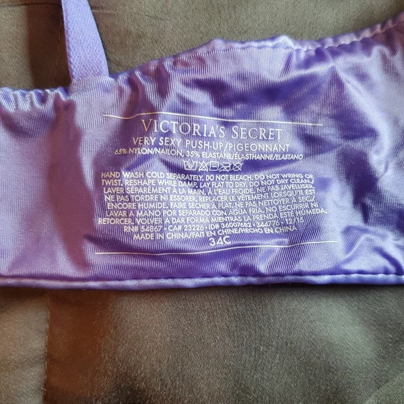 Bra - Picture 2 of 3